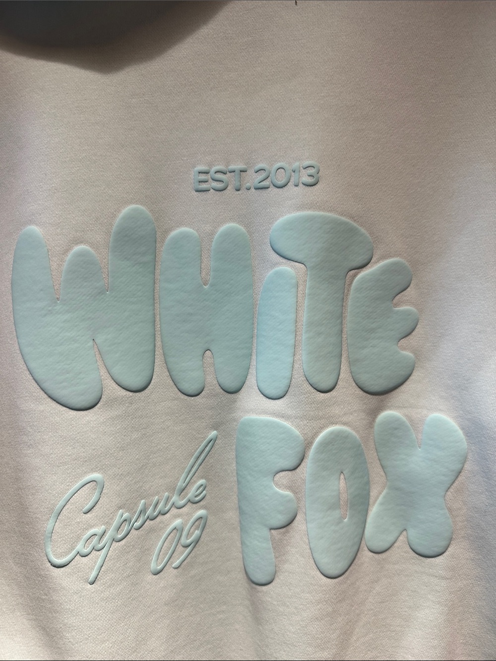 White Fox Womens  Mint Green Blue Pullover Hoodie sz medium large - Picture 5 of 6